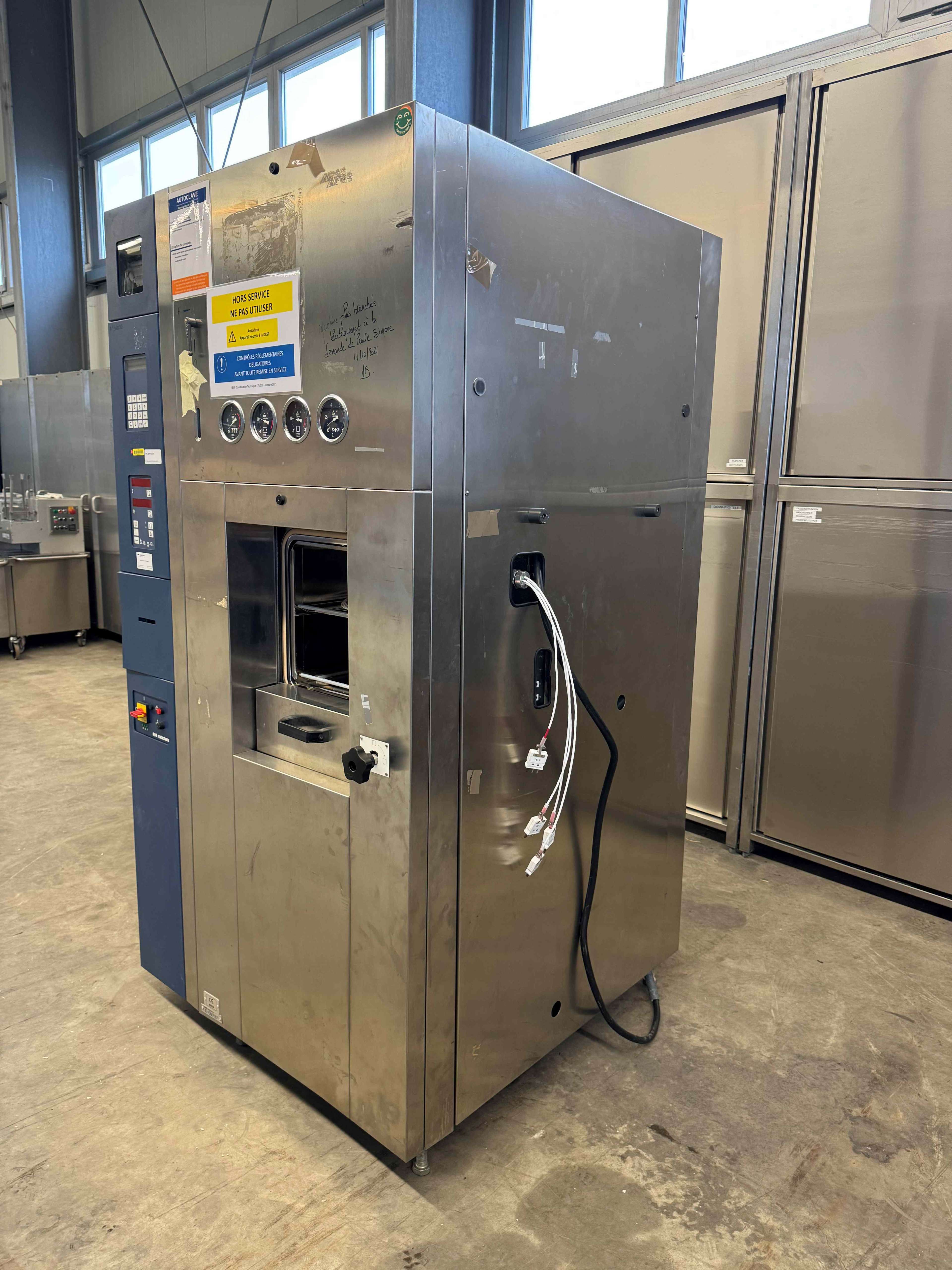 Steriliser 3